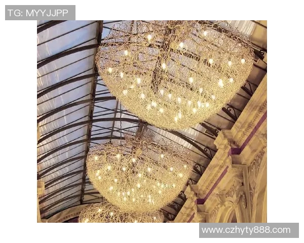 加莱诺的艺术世界探索与创作灵感的源泉分析